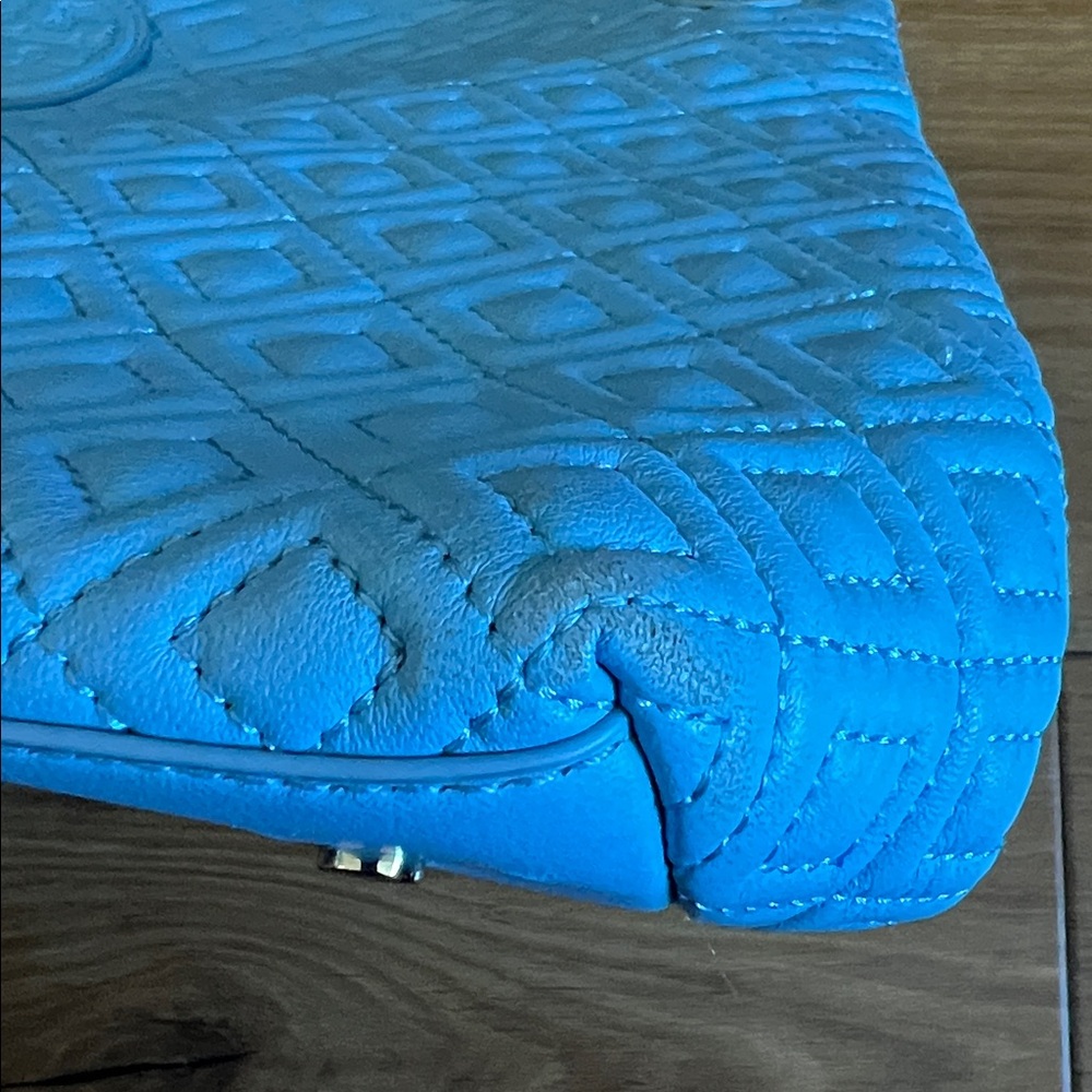 Tory Burch Light Blue Leather Marion Quilted Tote - Picture 5 of 10